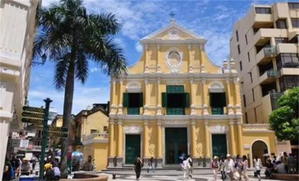 打開(kāi)澳門(mén)全年免費精準資料,最新答案詮釋說(shuō)明_CFJ23.515全球版