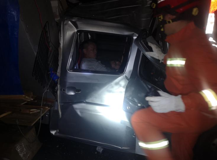 樂(lè )平最新車(chē)禍事件深度分析與觀(guān)點(diǎn)闡述