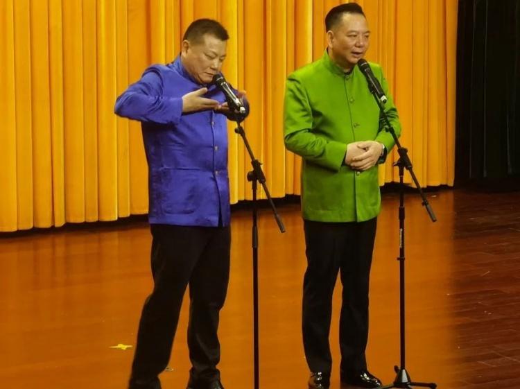 滑稽演員徐磊的老公，舞臺背后的靈魂伴侶