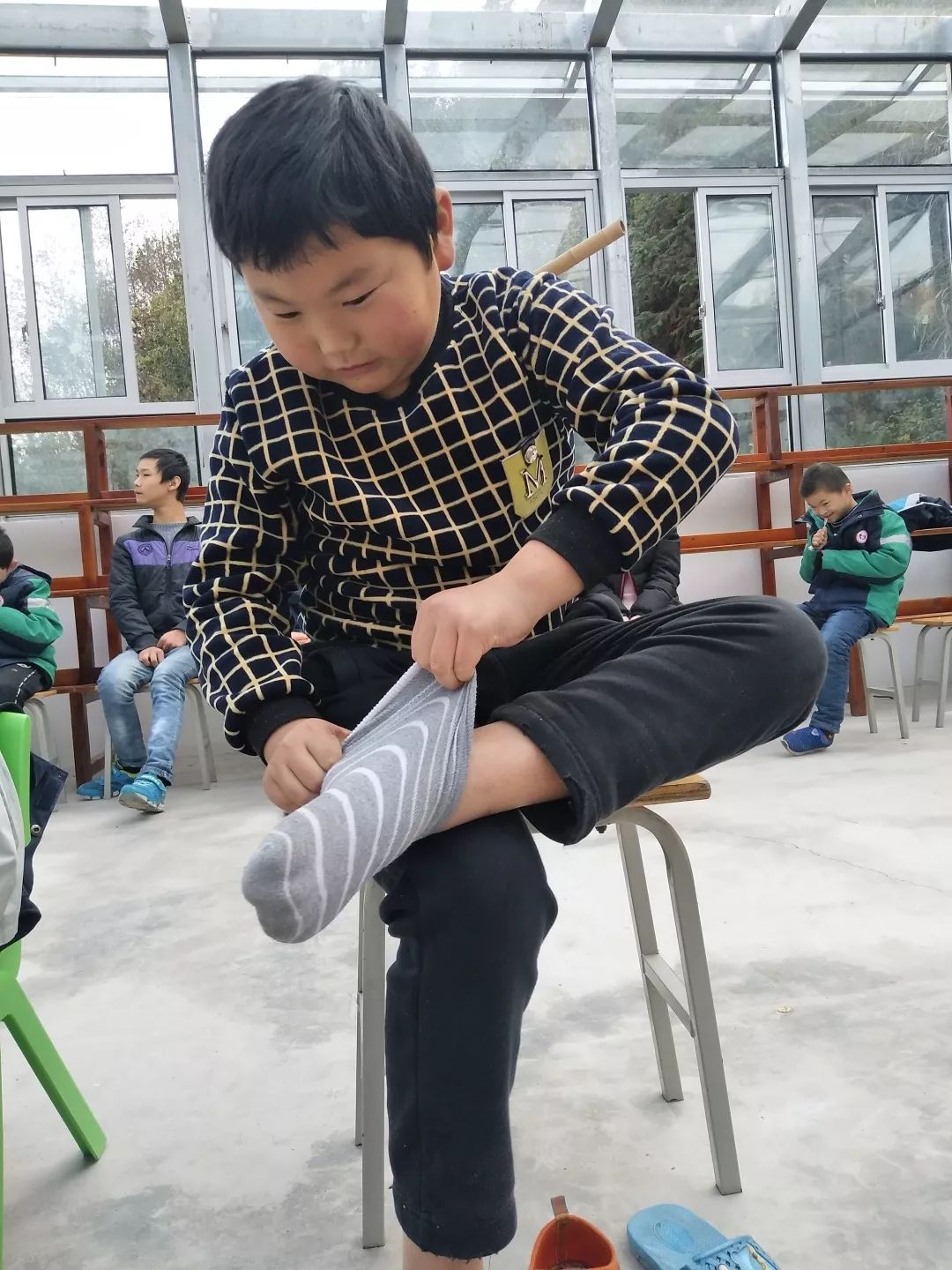 穿襪子比賽，心靈與自然的競技之旅