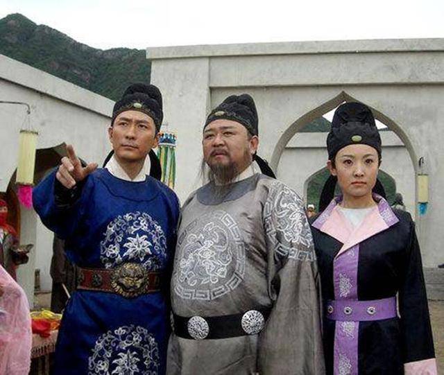 神探狄仁杰電視劇，科技新品展現未來(lái)生活魅力！