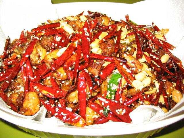 川菜經(jīng)典特色菜制作教程，探尋川菜美食，體驗內心平靜的烹飪之旅