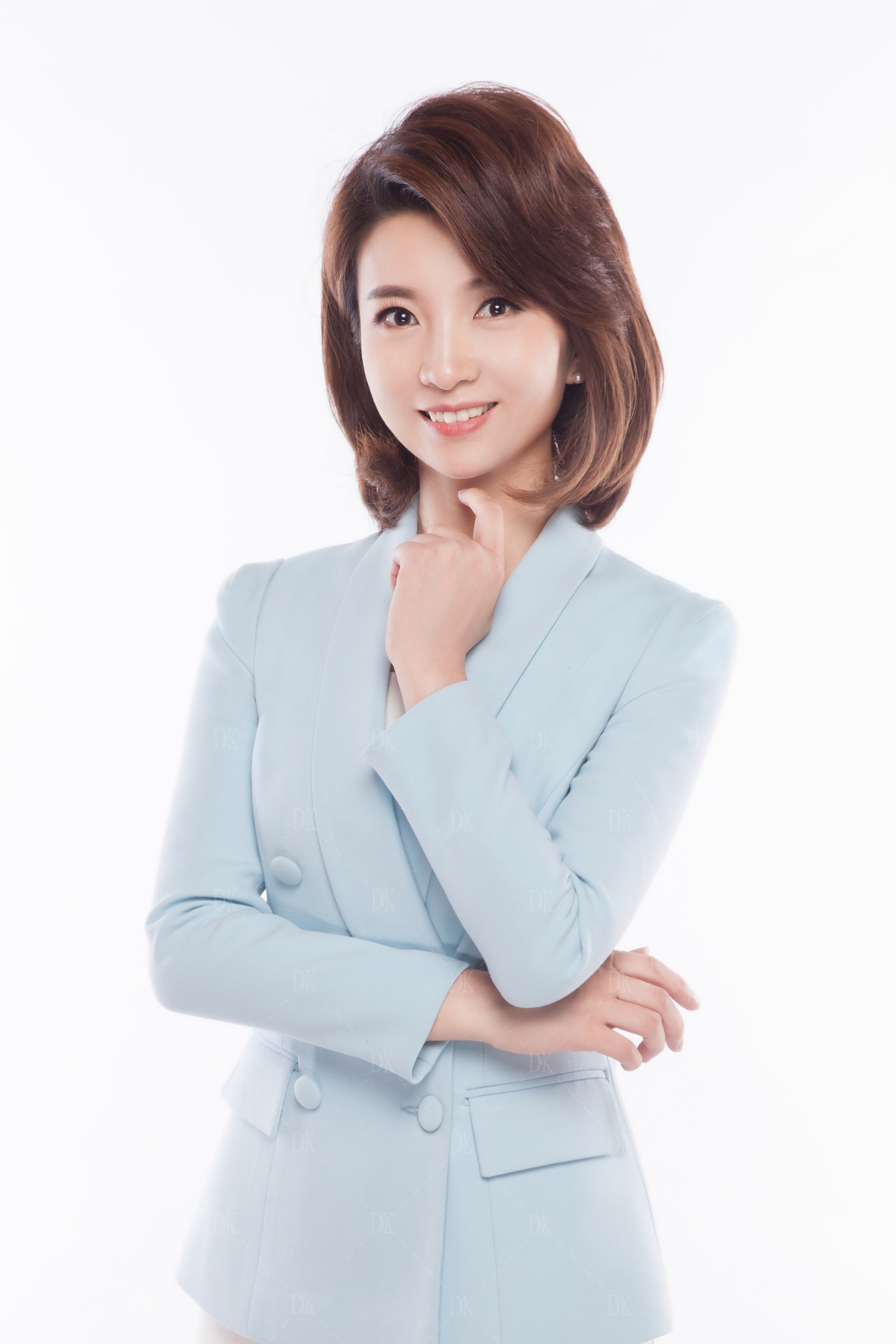 演員徐婧，舞臺到熒屏的蛻變之路——自信與成就感的彰顯