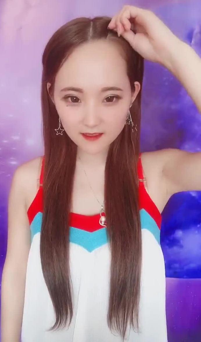 最新美拍編發(fā)教程，輕松打造時(shí)尚發(fā)型，瞬間提升你的魅力值！