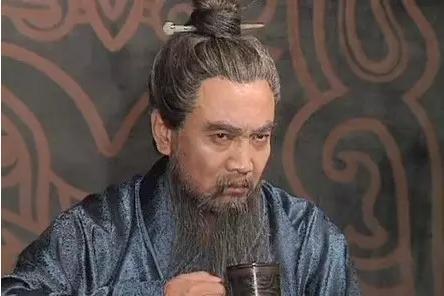 曹操演員揭秘，日常趣事分享與角色背后的故事