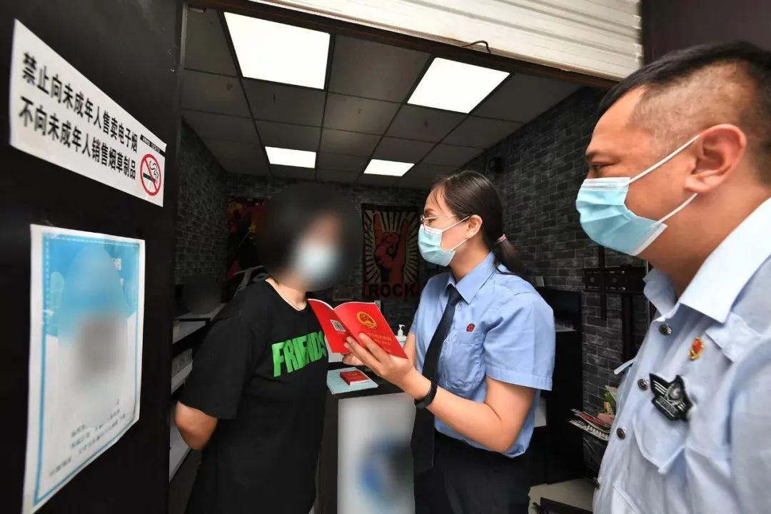 最新煙草法下的科技革新，智能煙草盒體驗探索
