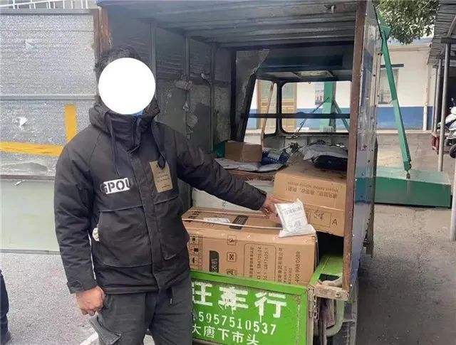 最新快遞員偷快遞現象，原因解析與應對策略