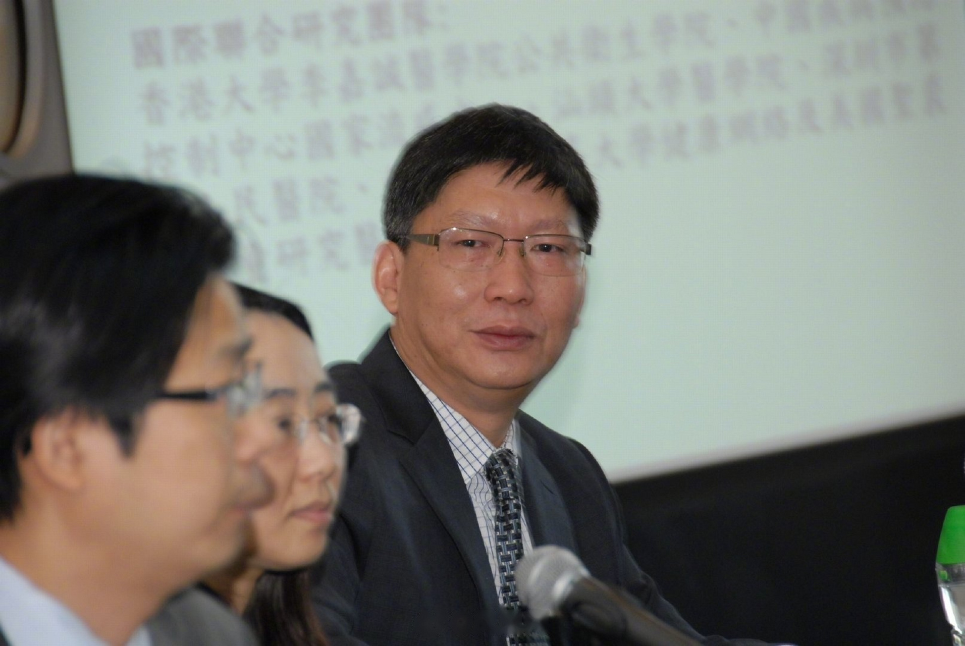管軼最新新聞，小巷深處的獨特風(fēng)味——探索一家隱藏版特色小店的旅程