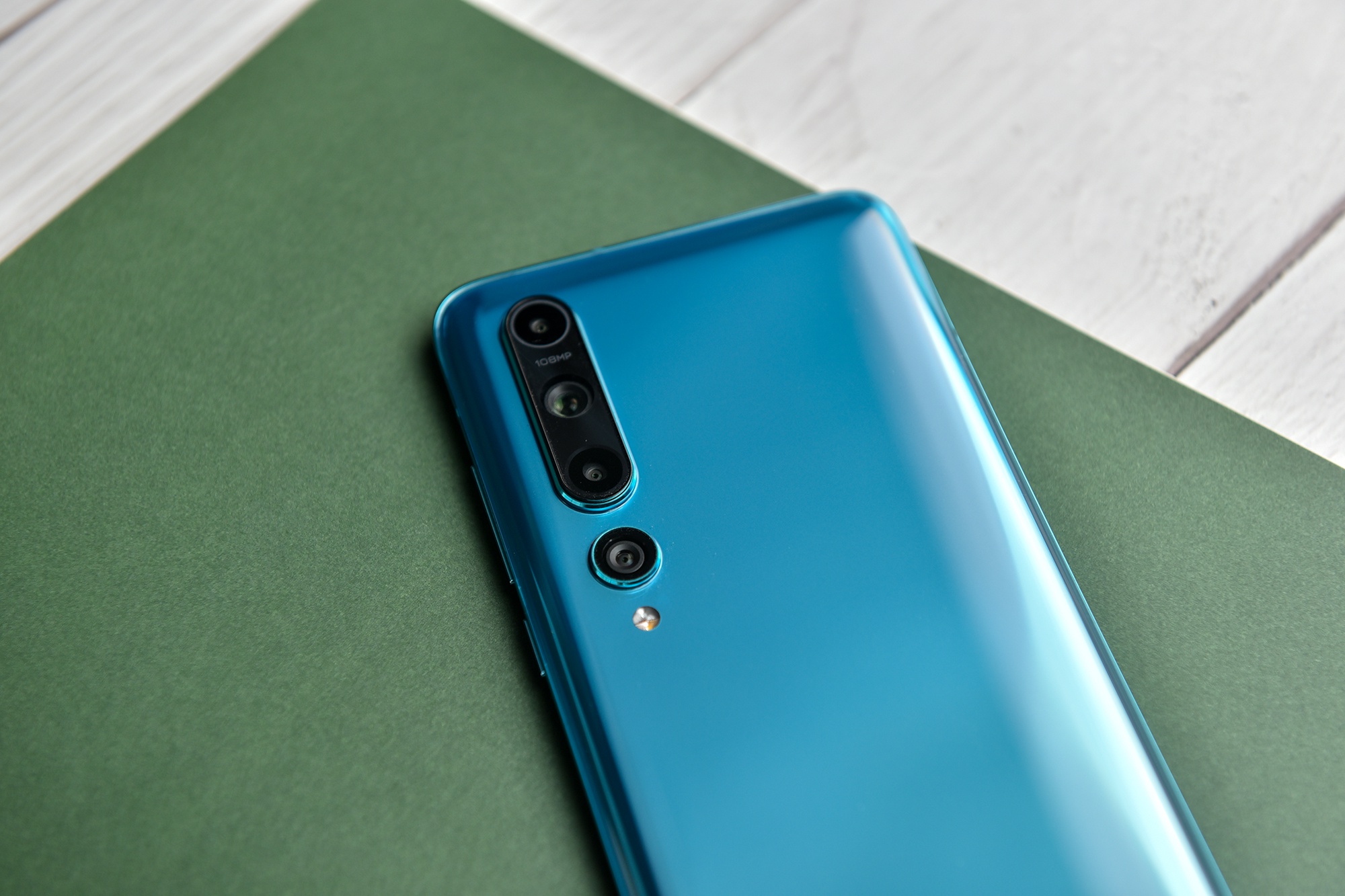 重磅推薦，全新小米10，令人愛(ài)不釋手的旗艦之選！